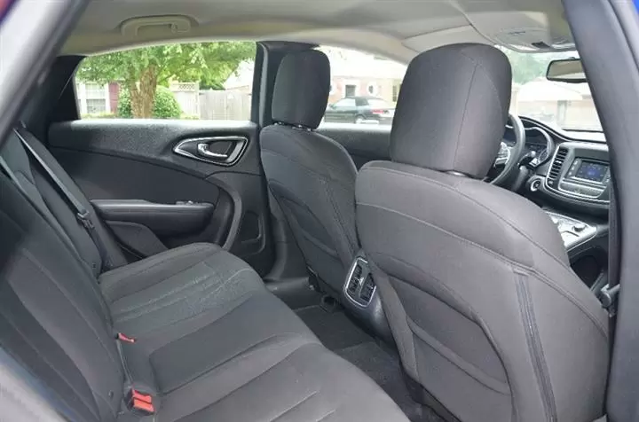 $4500 : 2015 Chrysler 200 Limited image 3