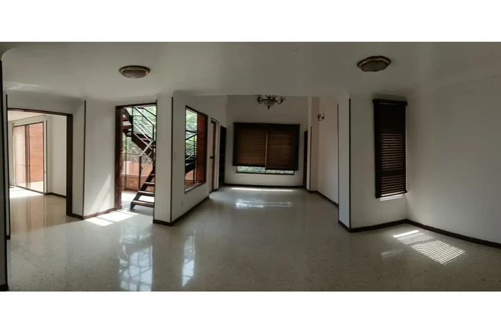 VENDO APTO DUPLEX B/INGENIO image 1