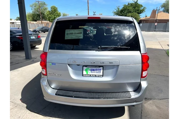 2018 Grand Caravan SE image 6