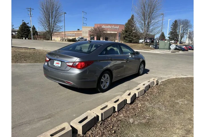 $5990 : 2012 Sonata GLS image 6