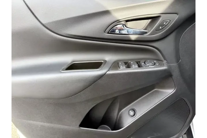 $24999 : Chevrolet Equinox 2024 4x4 L image 8
