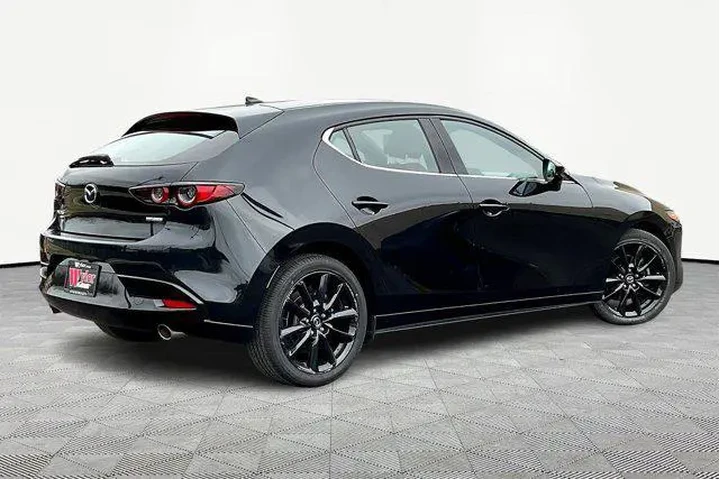 $18897 : Mazda Mazda3 Hatchback 2020 image 5