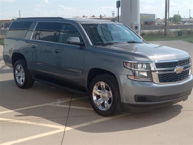 $34998 : 2020 Suburban image 2