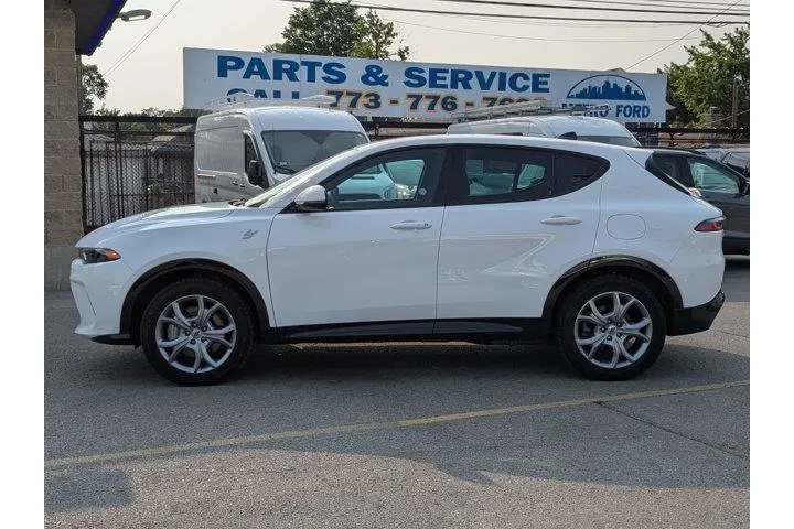 $21588 : Dodge Hornet 2024 AWD R/T 4d image 7