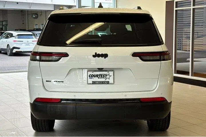 $31156 : Jeep Grand Cherokee L 2023 4 image 5