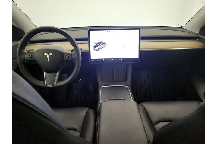 $28998 : Tesla Model Y 2021 AWD Long image 9