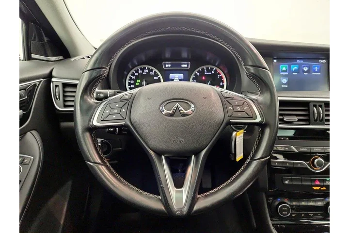 $14998 : INFINITI QX30 2017 AWD Premi image 10