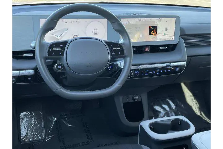 $23495 : Hyundai IONIQ 5 2024 SEL 4dr image 6