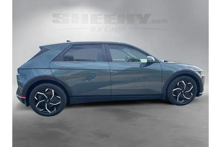 $23990 : Hyundai IONIQ 5 2023 SE 4dr image 9