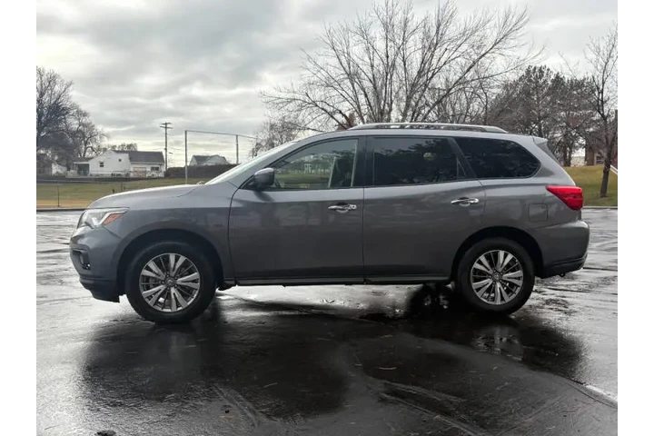 $12900 : 2020 Pathfinder SV image 8