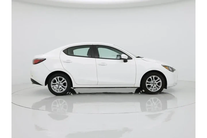 $14998 : Toyota Yaris iA 2017 4dr Sed image 7