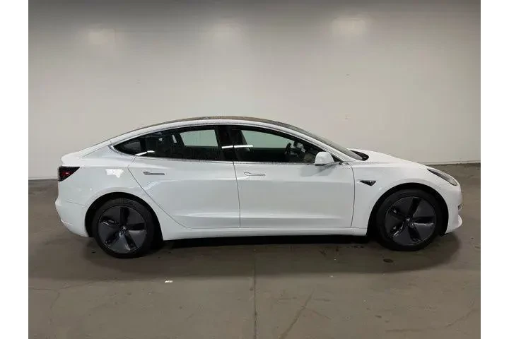 $22433 : Tesla Model 3 2018 Long Rang image 2