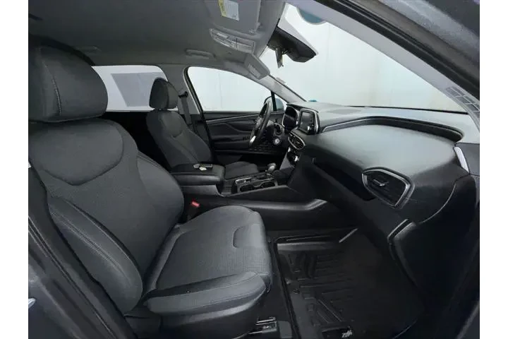 $17795 : Hyundai SANTA FE 2019 SE 2.4 image 8