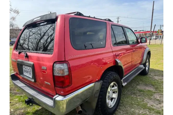 $7495 : 2000 4Runner SR5 image 5