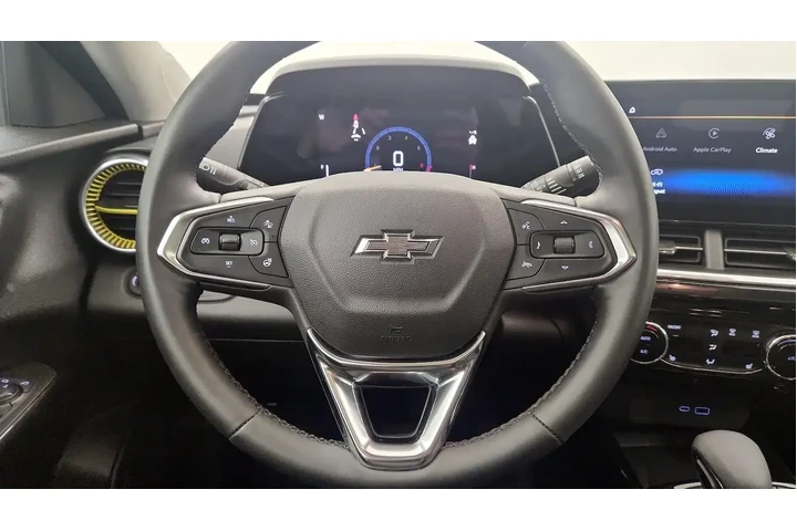 $24998 : Chevrolet Trax 2024 ACTIV 4d image 10
