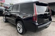 2018 Escalade Platinum thumbnail