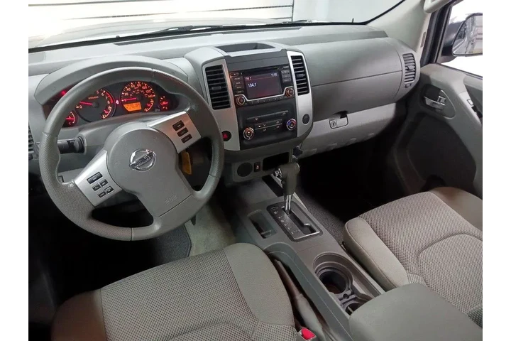 $17998 : Nissan Frontier 2016 4x2 SV image 9