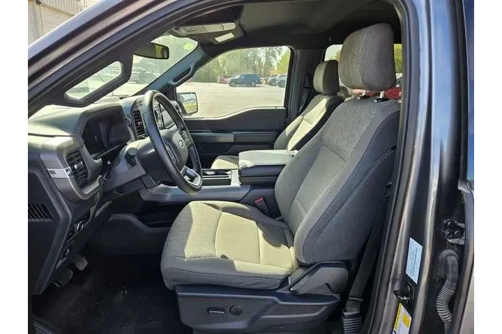 $36000 : Ford F-150 2024 4x4 XLT 4dr image 10