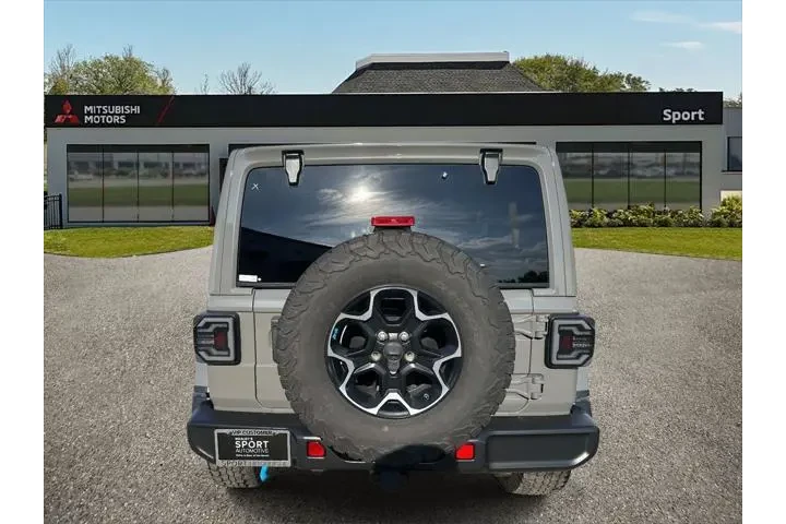 $29988 : Jeep Wrangler Unlimited 2021 image 4