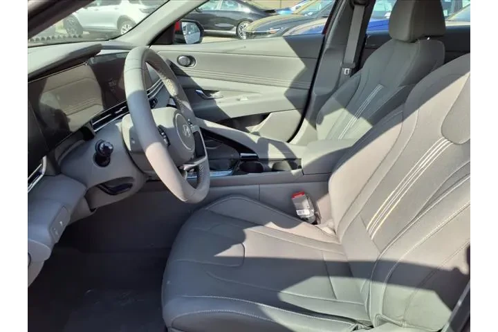 $20416 : Hyundai ELANTRA 2025 SEL Con image 9