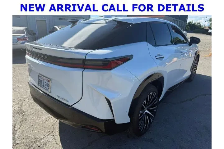 $33000 : Lexus RZ 300e 2024 Premium 4 image 6