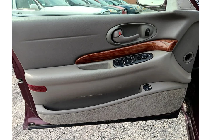 $4995 : 2003 LeSabre CUSTOM image 8
