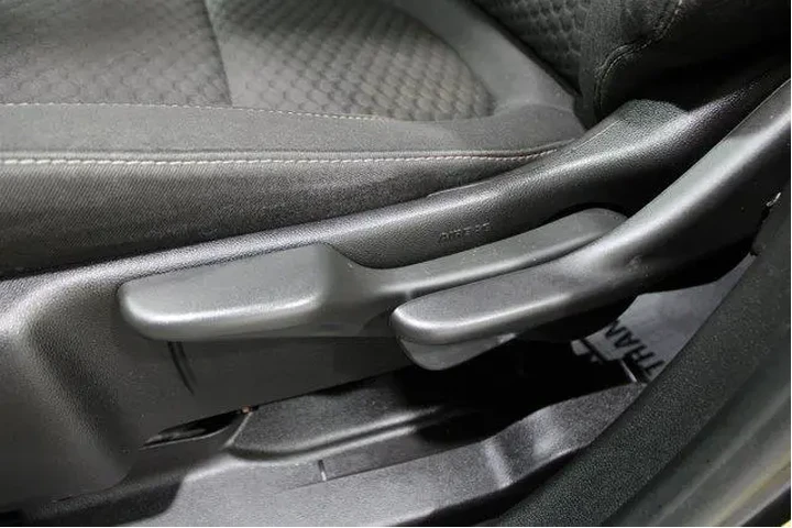 $12982 : GMC Acadia 2018 SLE-1 4dr SU image 4