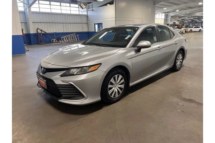 $20972 : Toyota Camry Hybrid 2022 LE image 7