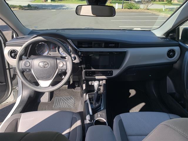 $8900 : 2018 Toyota Corolla LE image 7