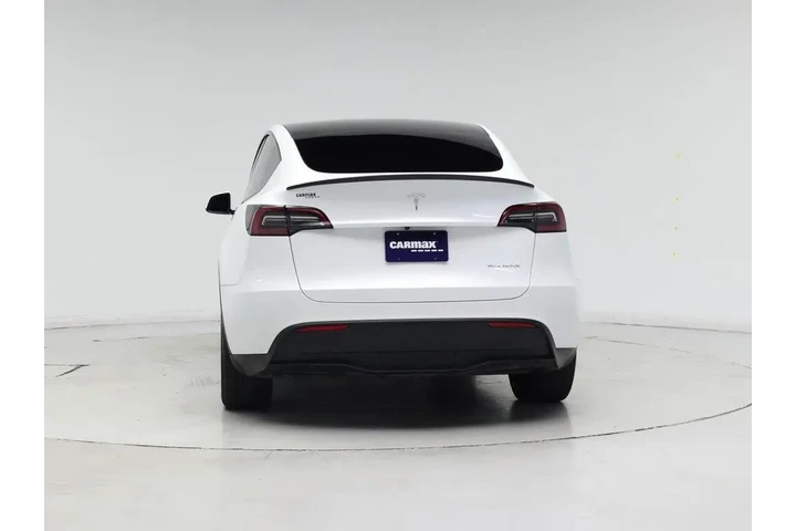 $33998 : Tesla Model Y 2023 AWD Long image 6