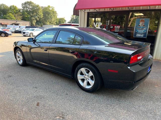 $9999 : 2014 Charger SE image 7