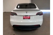 $24944 : Tesla Model Y 2021 AWD Long thumbnail