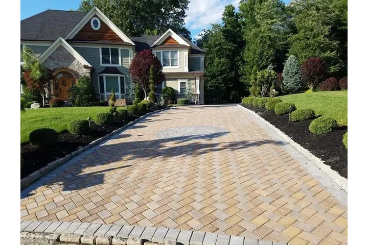 M Amaya Construction LLC image 2