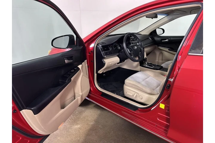 $17294 : 2012 Camry LE image 2