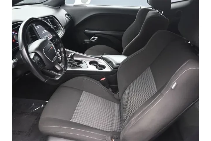 $26025 : Dodge Challenger 2022 R/T 2d image 6