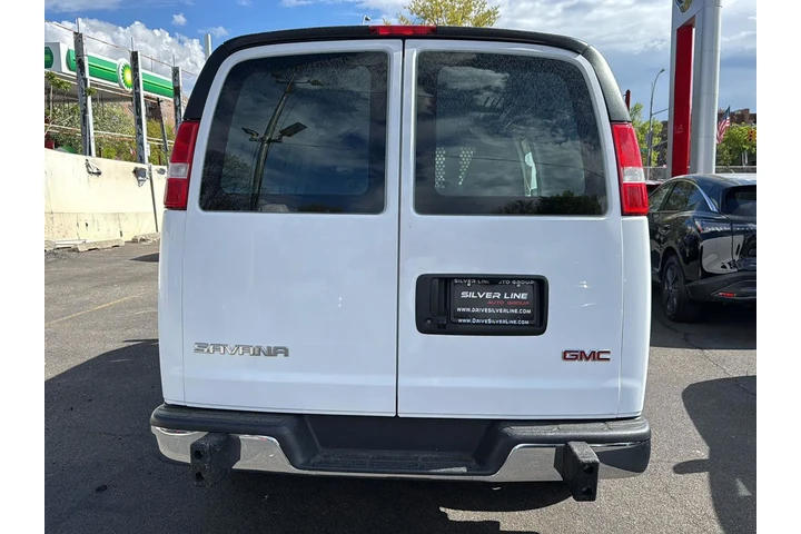 $28990 : GMC Savana 2023 2500 3dr Car image 4