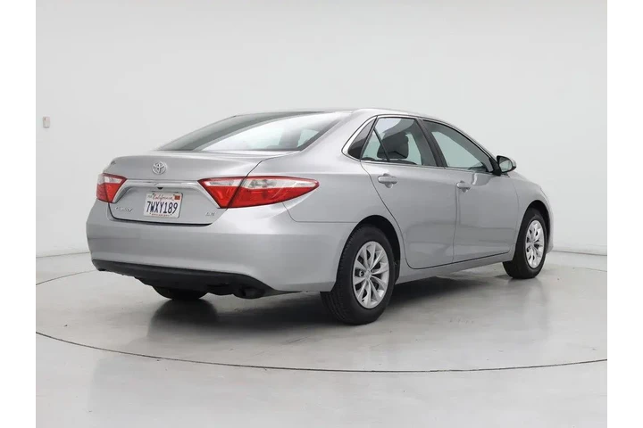 $19998 : Toyota Camry 2017 LE 4dr Sed image 8