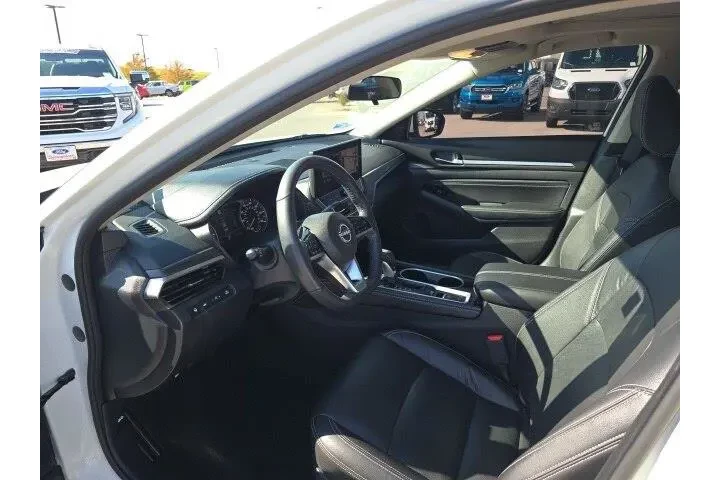 $26000 : Nissan Altima 2023 AWD 2.5 S image 10