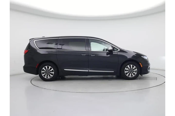 $26998 : Chrysler Pacifica Plug-In Hy image 7