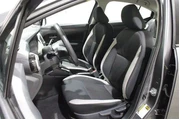 $13998 : Nissan Versa 2021 SV 4dr Sed thumbnail