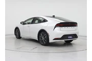 $29998 : Toyota Prius 2024 XLE 4dr Ha thumbnail