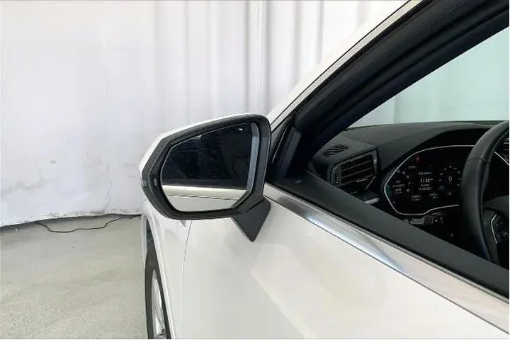 $30861 : Audi Q3 2025 AWD quattro S l image 10