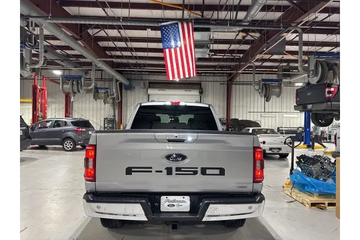 $32385 : Ford F-150 2021 4x4 XLT 4dr image 7