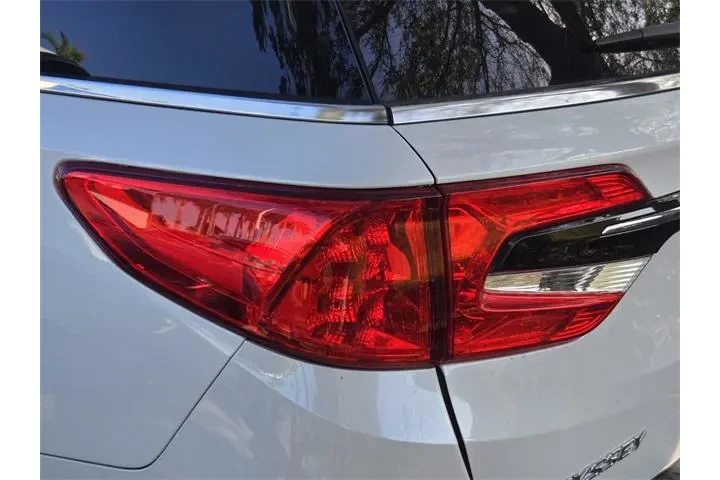 $33745 : Honda Odyssey 2022 Touring 4 image 8