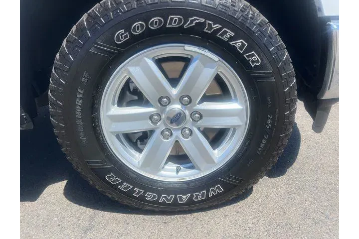 $33988 : Ford F-150 2021 4x4 XL 4dr S image 5
