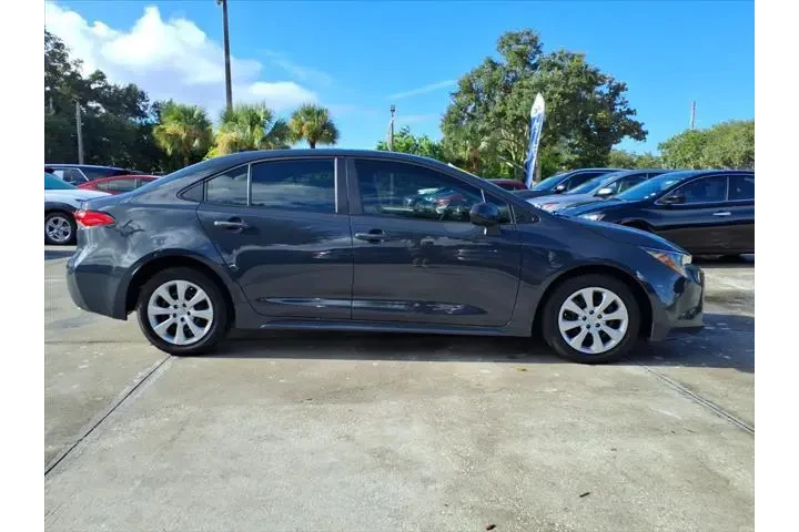 $20620 : Toyota Corolla 2024 LE 4dr S image 8