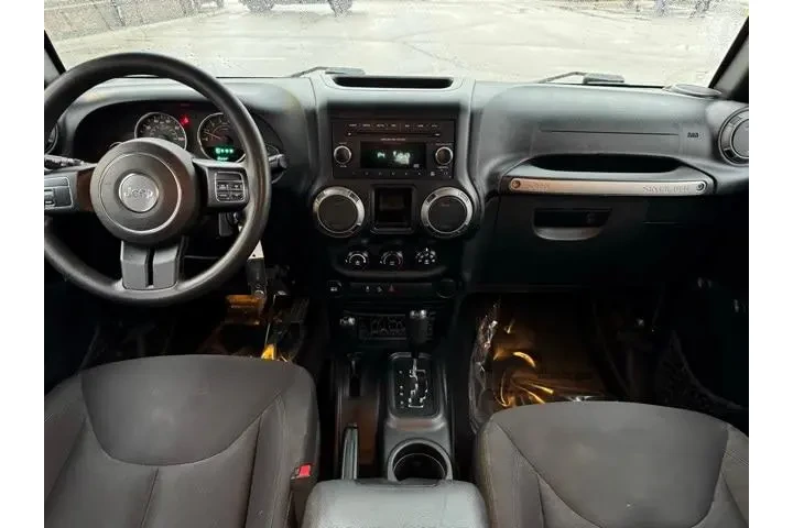 $15998 : Jeep Wrangler Unlimited 2015 image 8