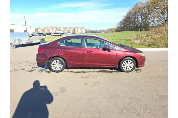 $6500 : Honda Civic 2012 LX 4dr Seda image 8