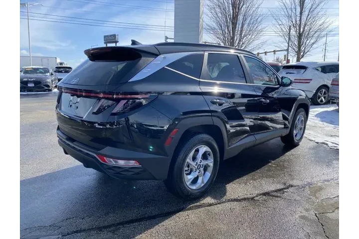 $22900 : Hyundai TUCSON 2023 AWD SEL image 4