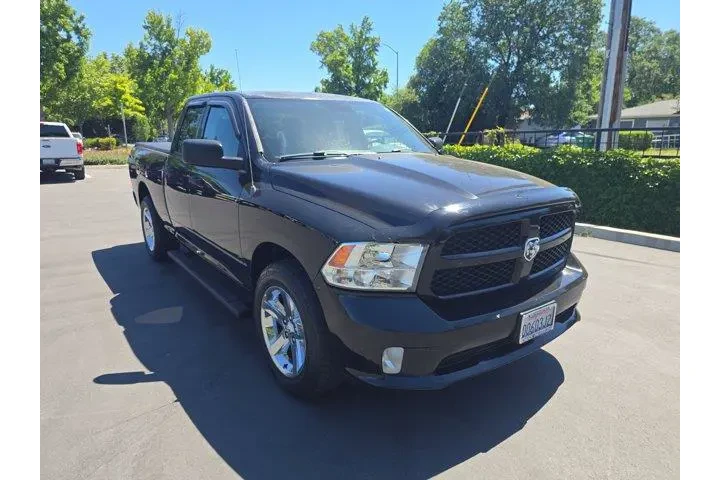 $15995 : Ram 1500 2014 4x2 Express 4d image 1